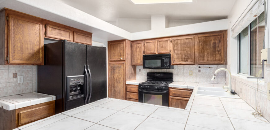 3924 Blairmoor St,  North Las Vegas, NV 89032